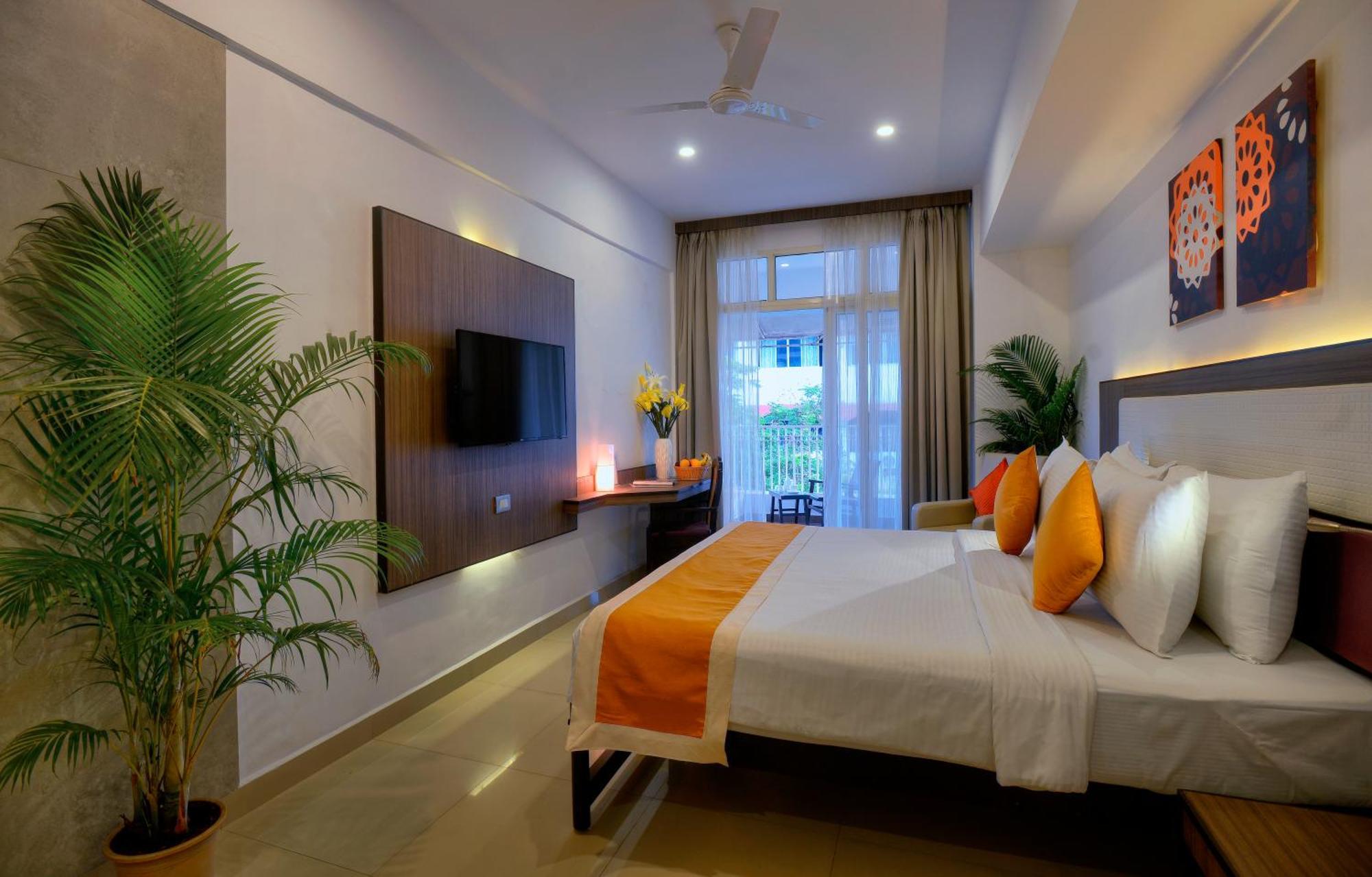 Treehouse Neptune Panaji Exteriör bild
